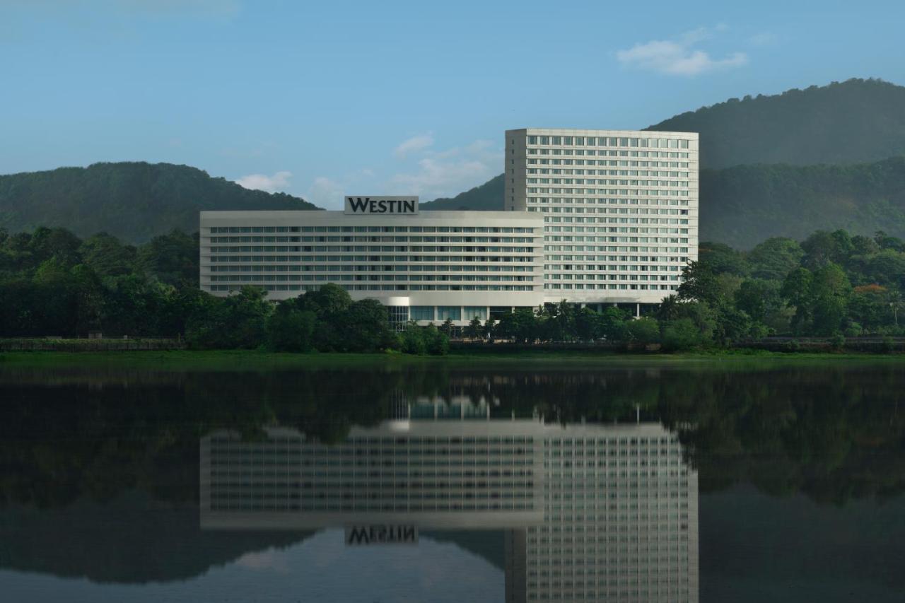 The Westin Mumbai Powai Lake Экстерьер фото