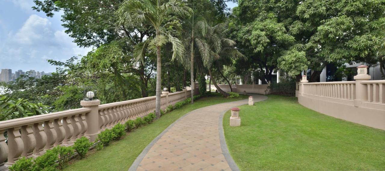The Westin Mumbai Powai Lake Экстерьер фото