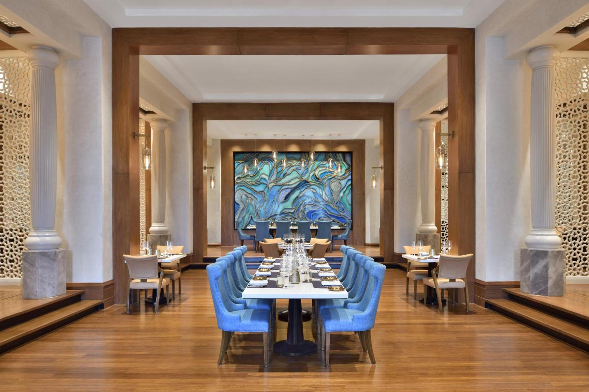The Westin Mumbai Powai Lake Экстерьер фото